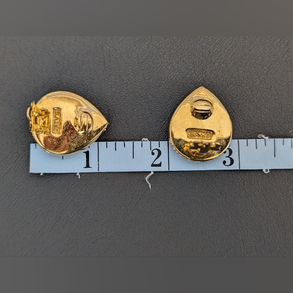 Swarovski Amethyst Crystal and Clear Crystal Gold Tone Earrings Clip Style - Picture 10 of 11